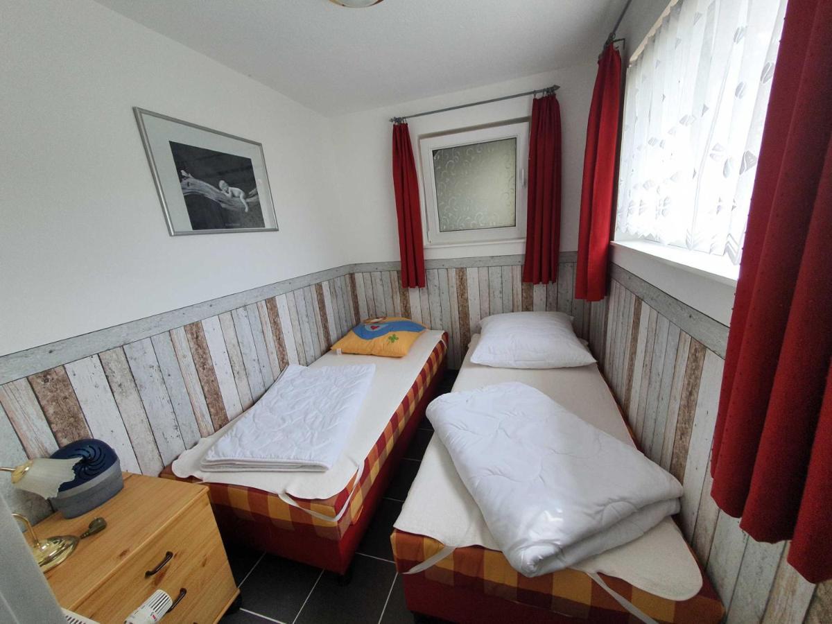 Ferienwohnung Sonnenschein Sagard Buitenkant foto