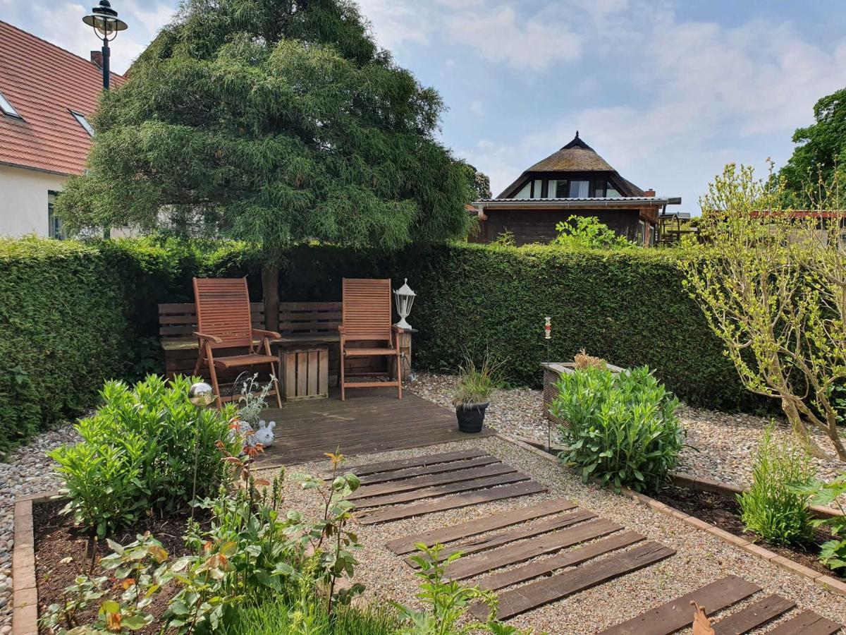 Ferienwohnung Sonnenschein Sagard Buitenkant foto